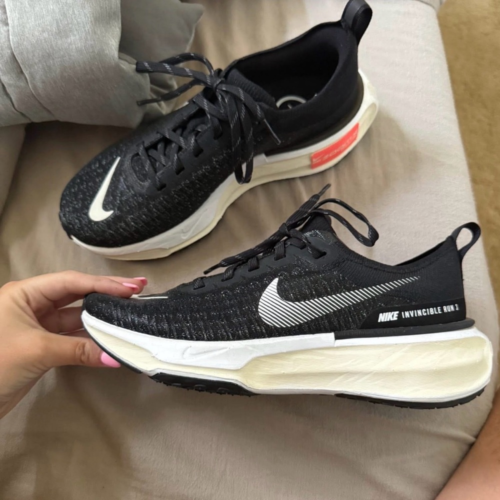 Nike Black and White Athletic Sneakers